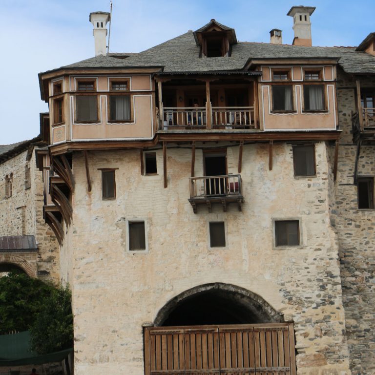 Auxiliary building in the 'Arsanas'.