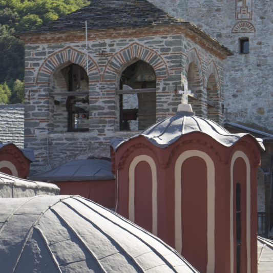 Τρούλος και μέρος του Πύργου.