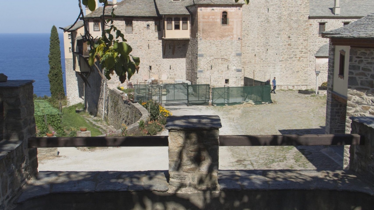 The entrance of the monastery and its tower.