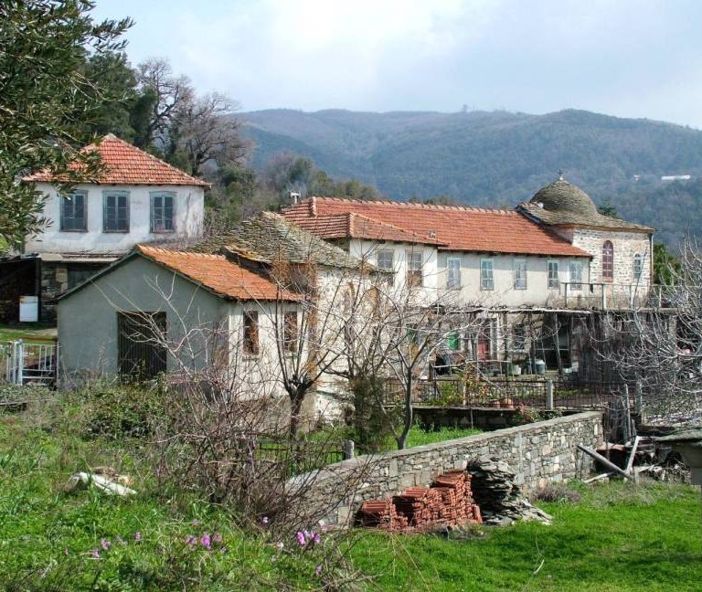 The kalyvi of St Apostles in the skete of the Xenophontos Monastery.