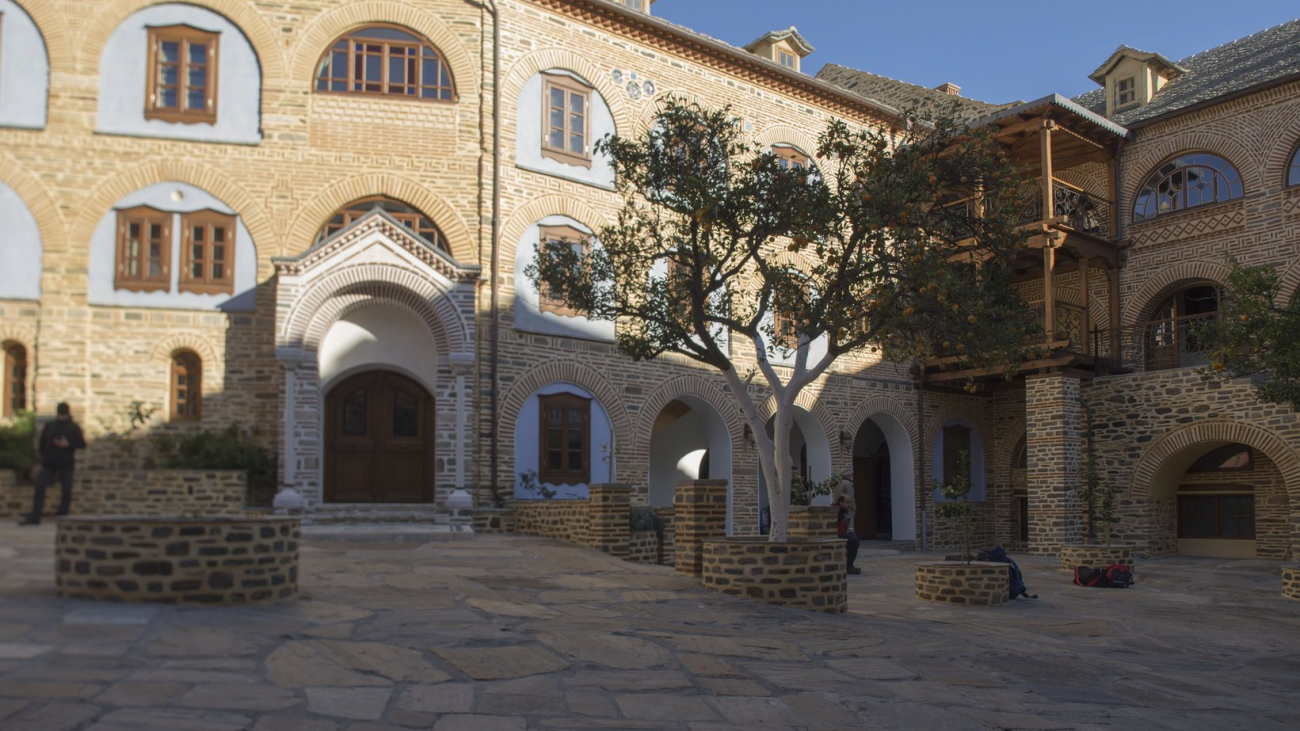 The old south court where a wall divided it from the north court.