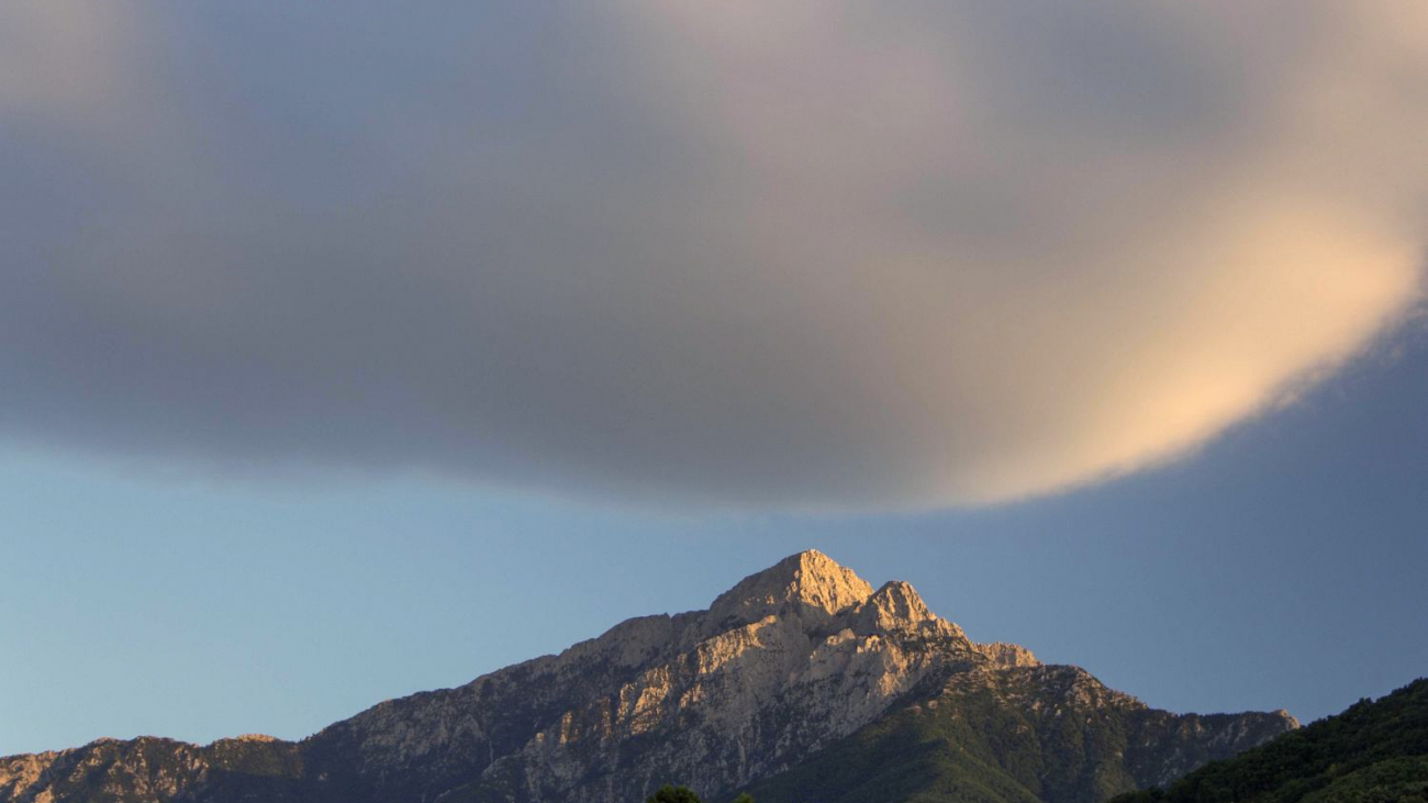 The Athos mountain seen from the Monastery.