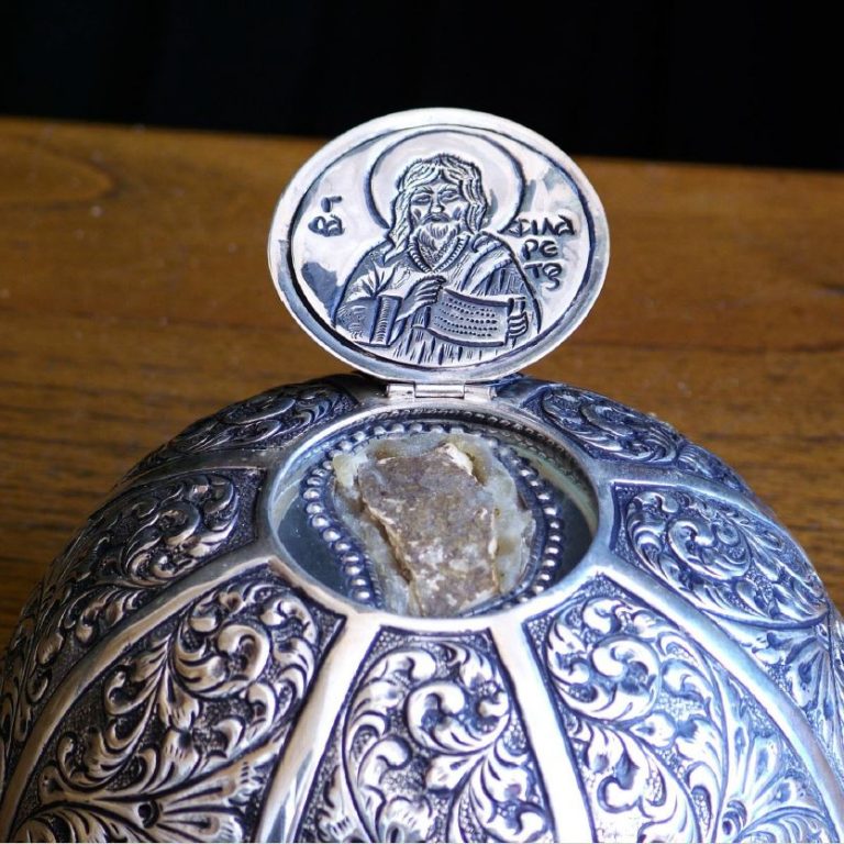 Reliquary with pieces of relics of St Filaretos.