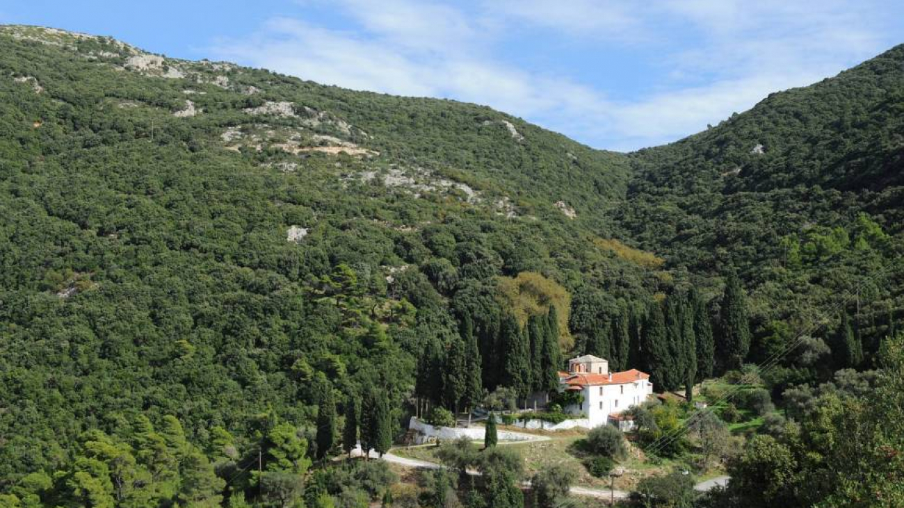 Το μετόχι της Μονής στη Σκόπελο, όπου κατέφυγαν οι μοναχοί κατά την Ελληνική Επανάσταση.
